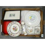 A mixed collection of ceramic items: to include Aynsley cottage ware vase and pin dishes, Royal