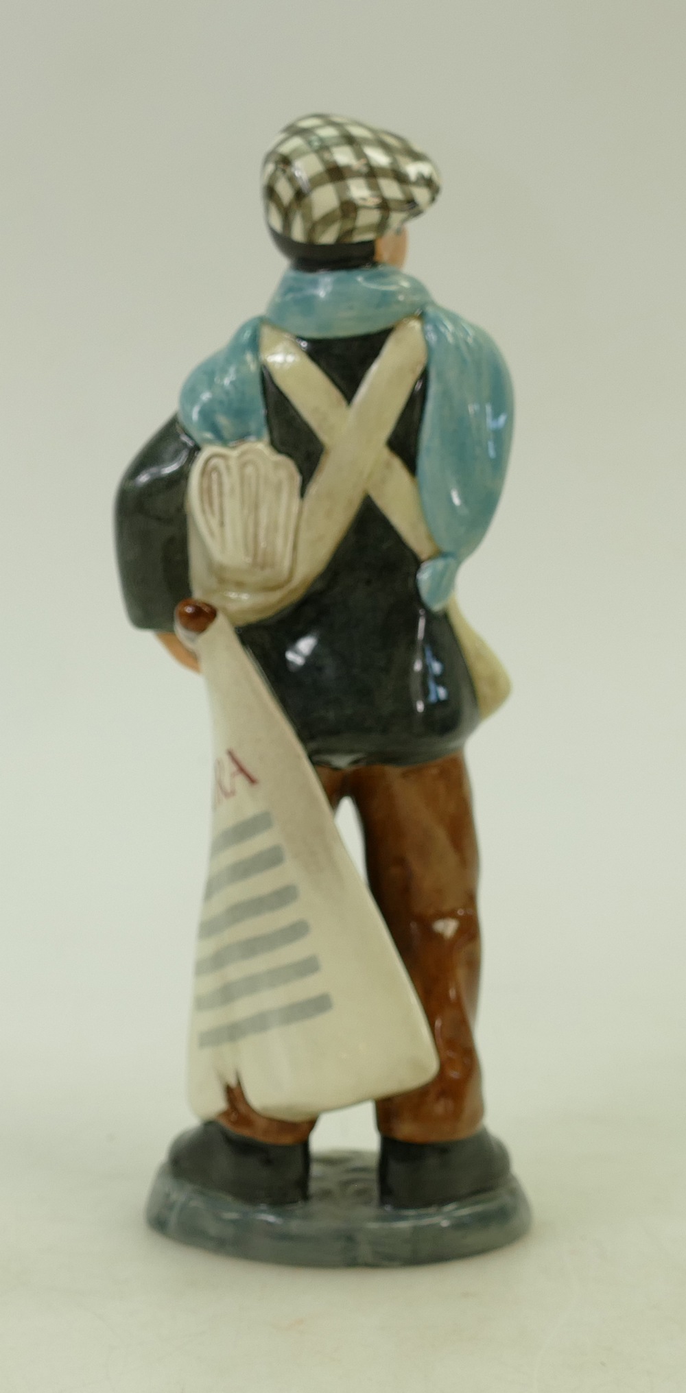 Royal Doulton figure Newsboy HN2244: - Image 3 of 4