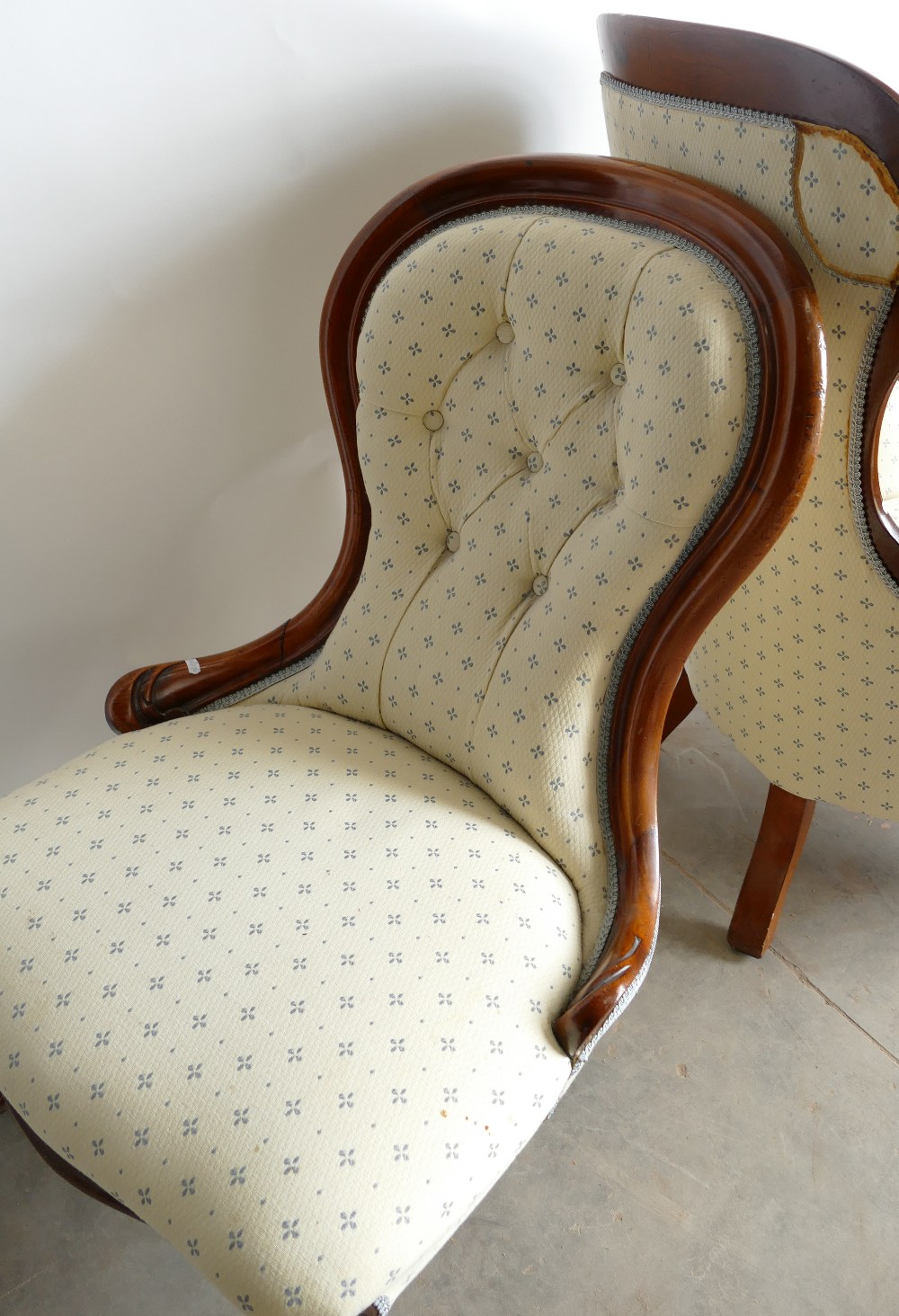 Victorian Ladies and Gents Parlour Chair - Image 2 of 4