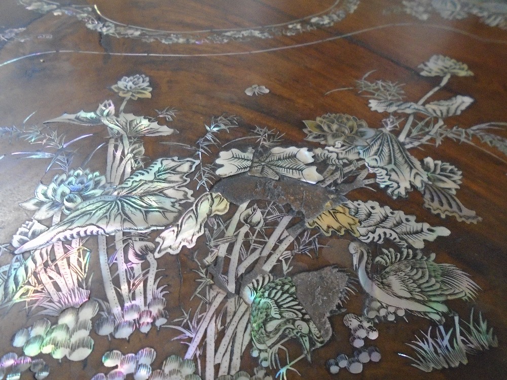 A Japanese Shibayama Mother of Pearl centre table having carved fretwork frieze, 109cms - Image 4 of 5