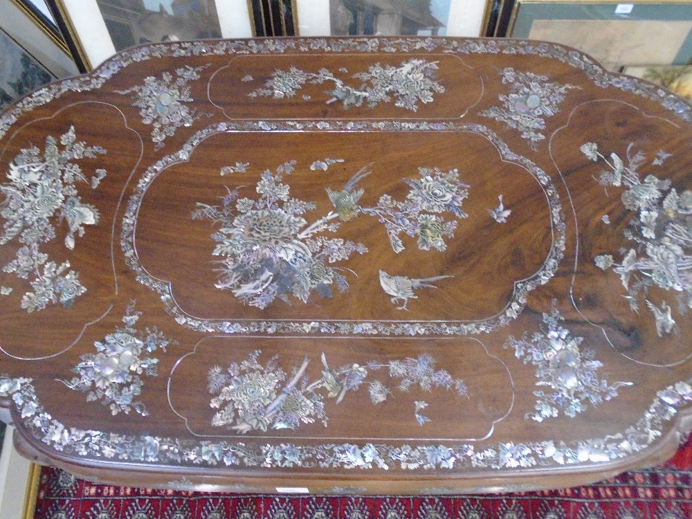 A Japanese Shibayama Mother of Pearl centre table having carved fretwork frieze, 109cms - Image 2 of 5