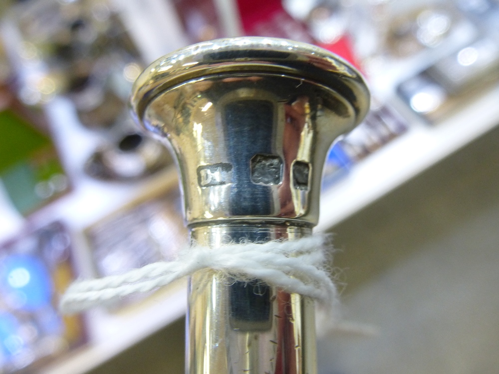 1930 silver hunting horn engraved with inscription 'H.WATSON HUNTSMAN, THE WHITEOAKES FOOT BEAGLES', - Image 4 of 4