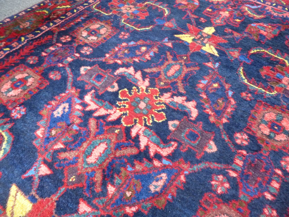 An Iranian Borujerd rug having central medallion, blue ground, 205 x 140 cms - Image 2 of 3