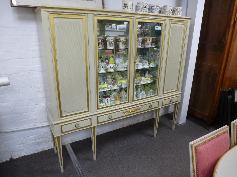 Lysberg Hansen and Thorp Louis XVI style dining room suite. cream painted and parcel gilt with