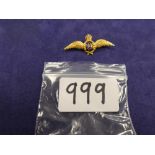 9ct yellow gold RAF wings sweetheart brooch with enamel decoration stamped 9ct, 4.5cm wide 3.4g