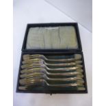 Set of 6 silver cake forks, Sheffield 1945, approx. 3.8 troy oz, cased