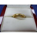 22ct yellow gold wedding band, stamped 22, size P/Q 4.5g