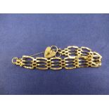 9ct yellow gold gate link bracelet with heart shaped padlock style clasp, stamped 375, 9.4 g