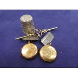 Edwardian 9ct yellow gold bar brooch set with an amethyst & seed pearls, 6cm long, silver thimble