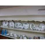 A small quantity of Royal Worcester oven to tableware in the style of Portmeirion