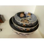 Three Japanese Imari bowls, one A/F