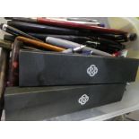 Quantity mixed pens to include Parker example & box of modern wristwatches