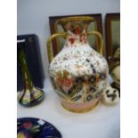 A Copeland Spode Imari pattern two handled vase, 25.5cms