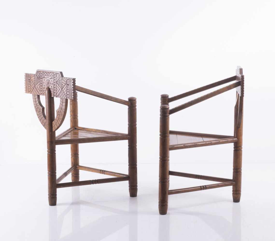 SchwedenZwei Armlehnstühle 'Munk chair', 1930/40er JahreH. 86 x 60 x 54 cm.Eichenholz, teilweise - Image 8 of 9