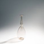 Vittorio ZecchinVase, um 1922H. 39,5 cm. Blassstrohgelbes Glas. Unbez.