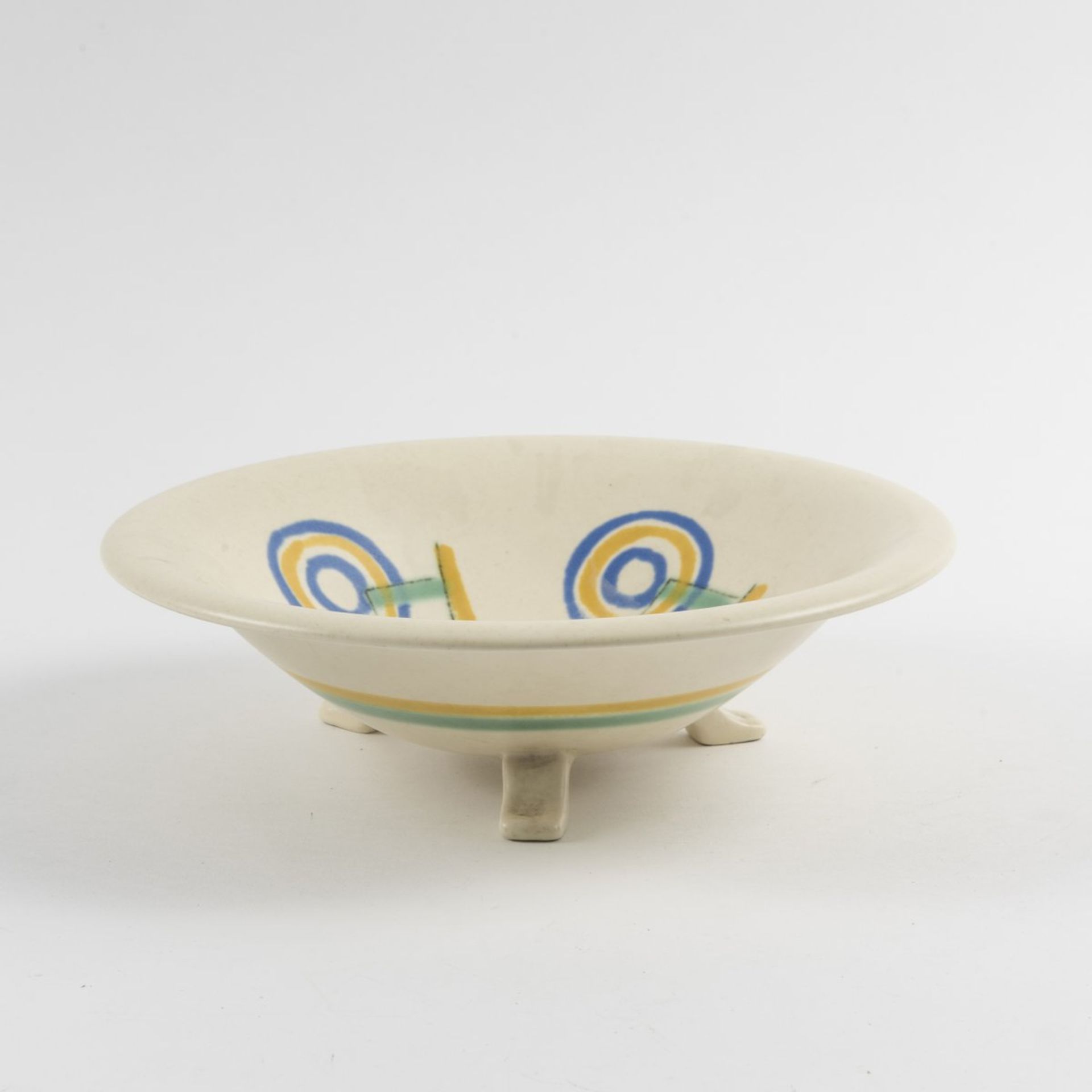 Margarete Heymann-Marks, Fußschale, um 1929Fußschale, um 1929H. 6,8 cm; Ø 22,8 cm. Hael-Werkstätten,