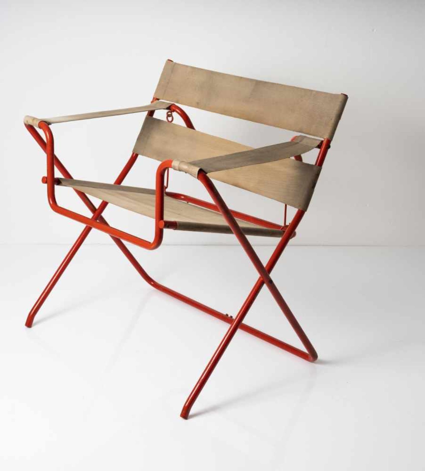 Marcel Breuer, Klappsessel 'B 4 - 2. Version', 1927Klappsessel 'B 4 - 2. Version', 1927H. 75 x 77 - Bild 5 aus 19