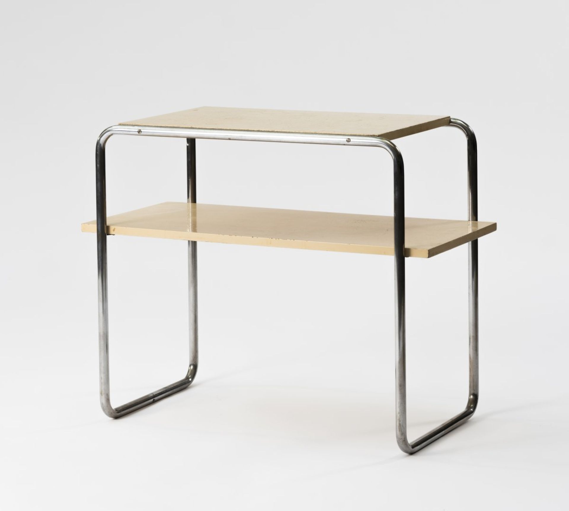 Marcel Breuer, Ablegetisch 'B 12', um 1927Ablegetisch 'B 12', um 1927H. 60,5 x 75,5 x 38 cm; Ø 2,0 - Bild 4 aus 5