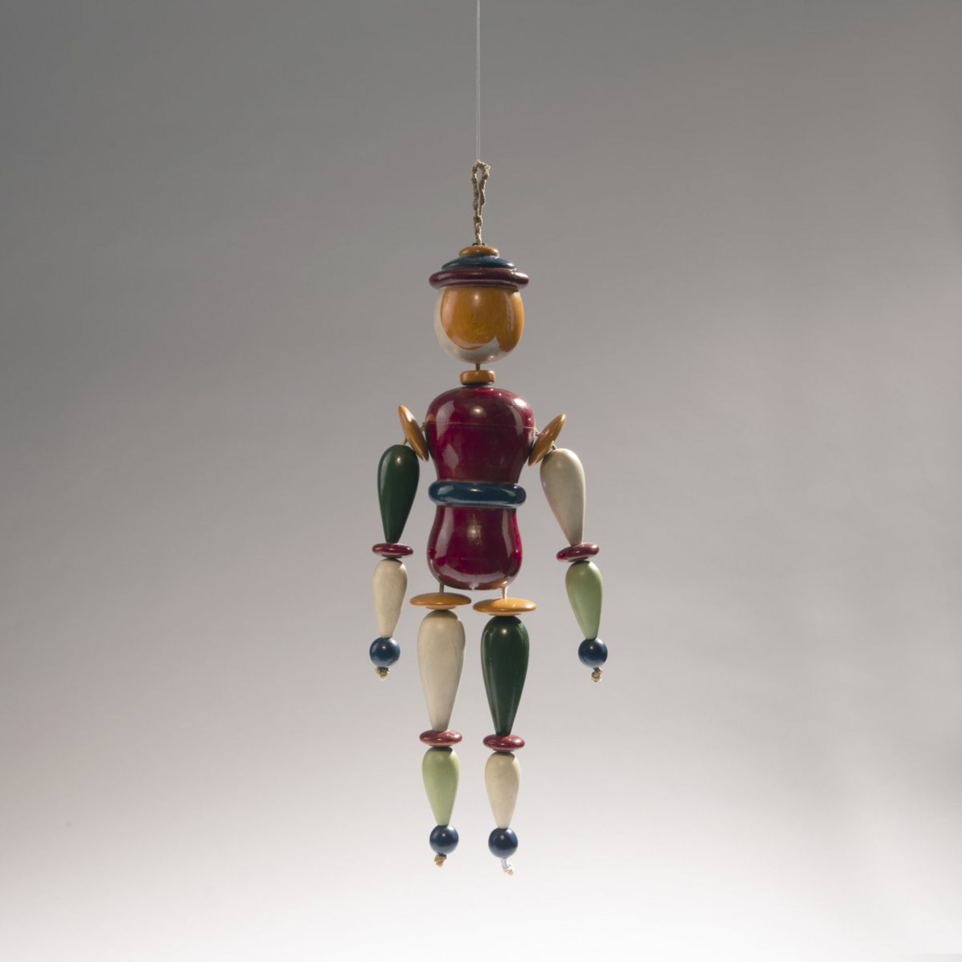 Oskar Schlemmer, Gliederpuppe, 1922 Gliederpuppe, 1922 H. 37,5 x 37,5 x 6,5 cm. Josef Hartwig. Holz, - Bild 14 aus 19