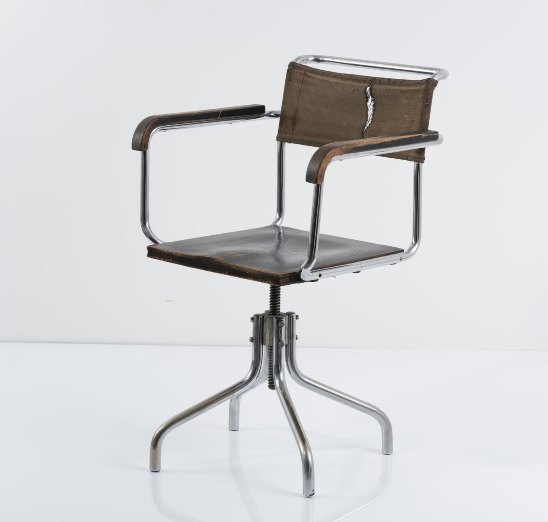 Marcel Breuer , Arbeitsstuhl 'B 7A', um 1930Arbeitsstuhl 'B 7A', um 1930H. 78-96 x 54 x 55,5 cm. - Bild 2 aus 14