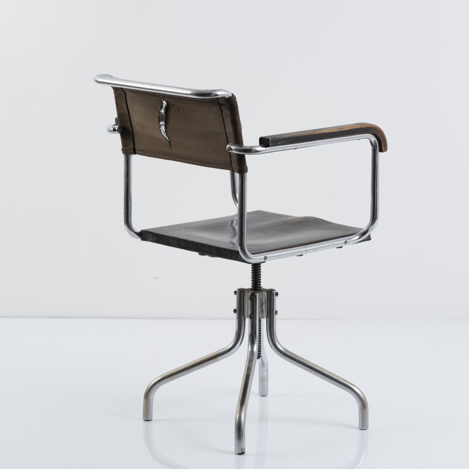 Marcel Breuer , Arbeitsstuhl 'B 7A', um 1930Arbeitsstuhl 'B 7A', um 1930H. 78-96 x 54 x 55,5 cm. - Bild 9 aus 14