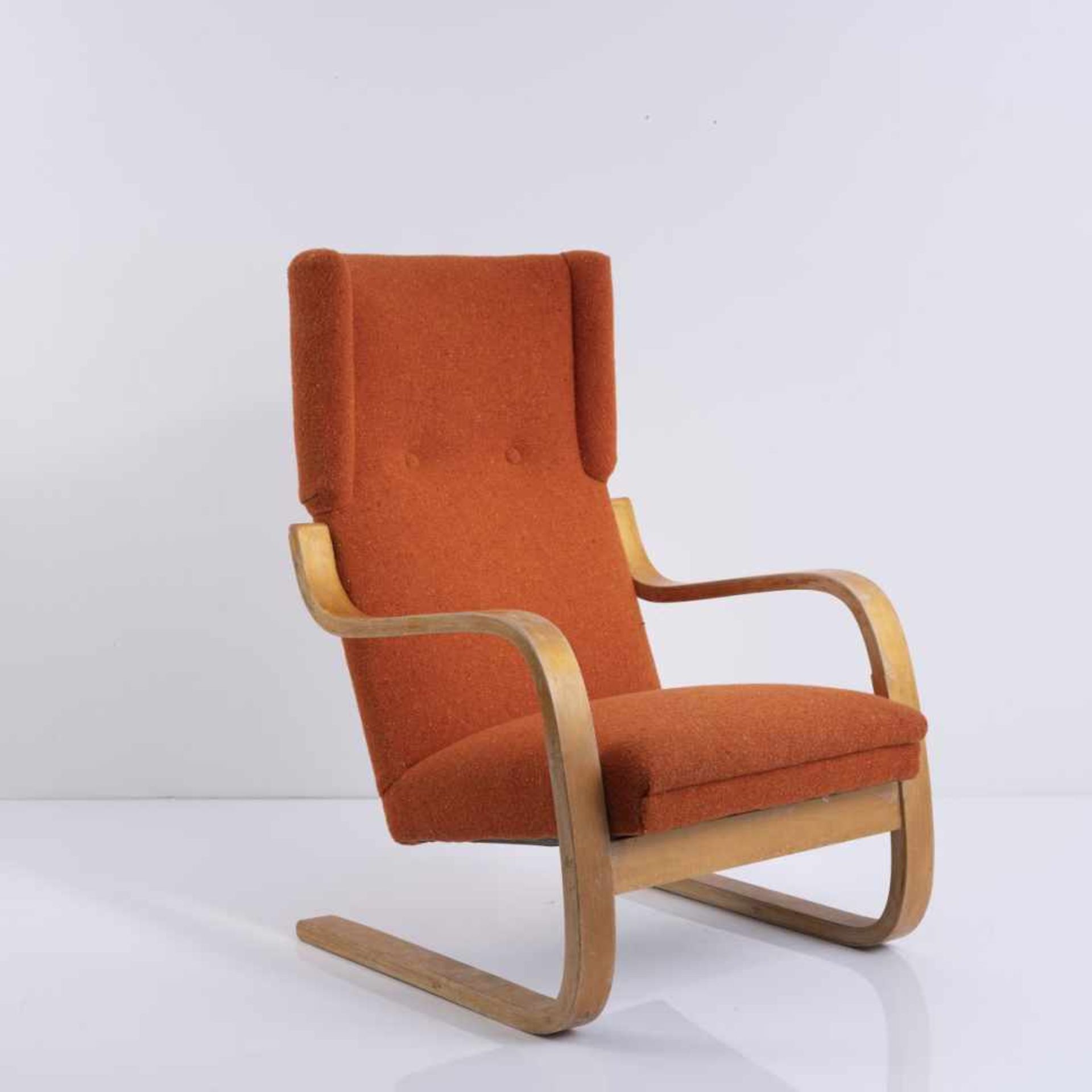 Alvar Aalto, Armlehn-Ohrensessel '36 / 401', 1933Armlehn-Ohrensessel '36 / 401', 1933H. 97 x 63,5 - Image 2 of 9