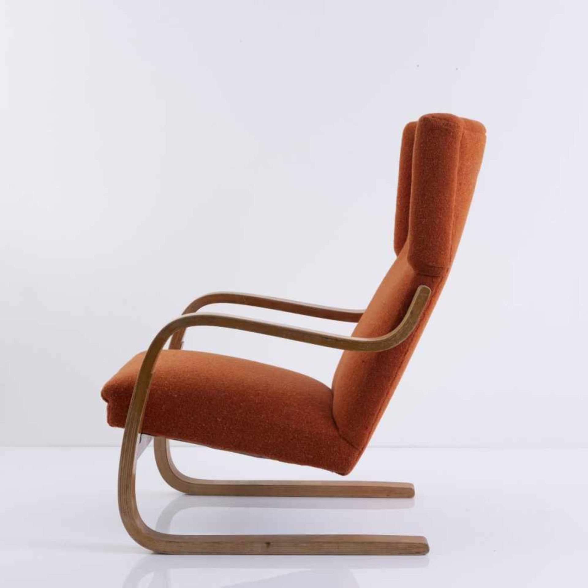 Alvar Aalto, Armlehn-Ohrensessel '36 / 401', 1933Armlehn-Ohrensessel '36 / 401', 1933H. 97 x 63,5 - Bild 5 aus 9