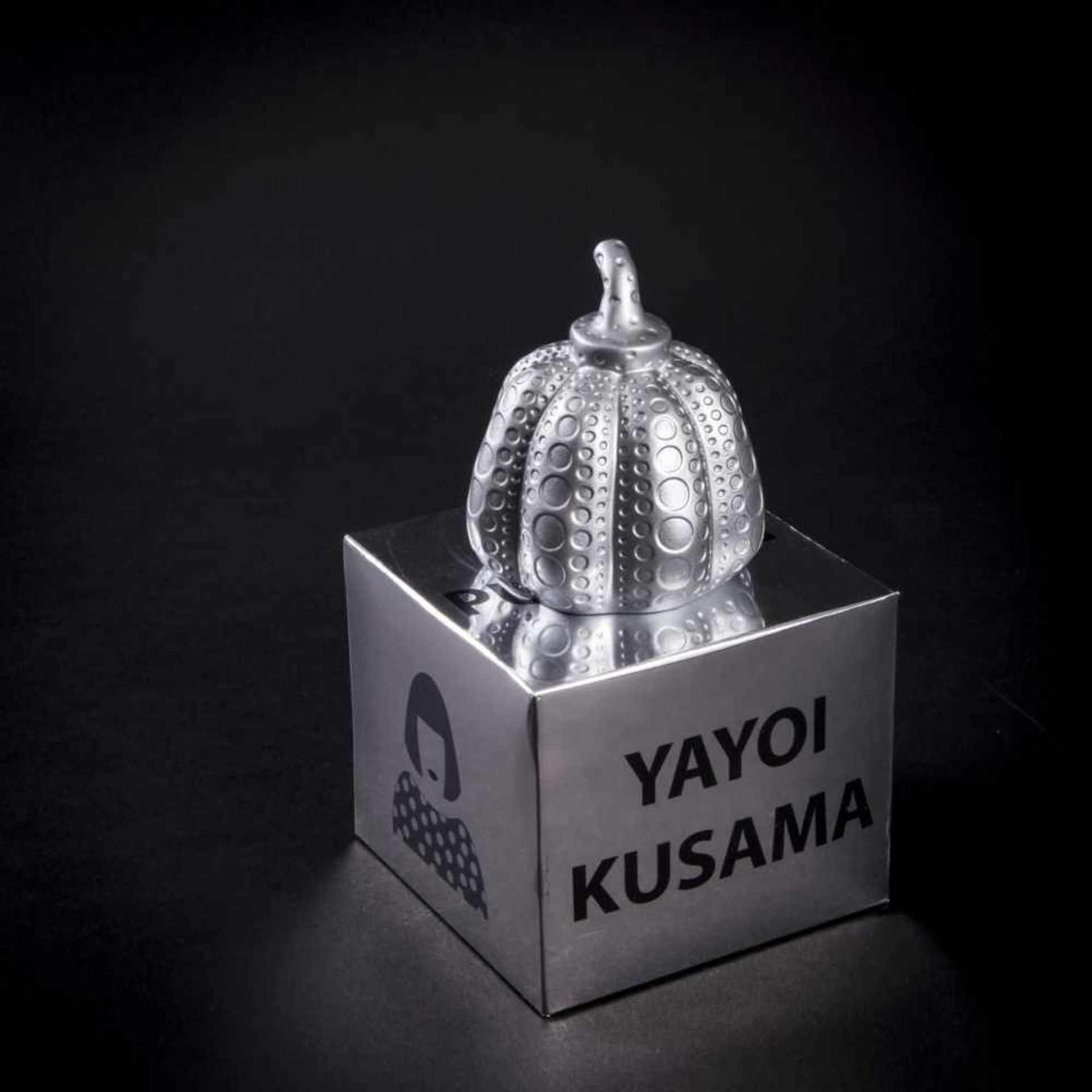 Yayoi Kusama (Matusmoto, Japan 1929 - lebt in Tokio), Multiple 'Pumpkin', um 2013Multiple 'Pumpkin', - Bild 2 aus 2