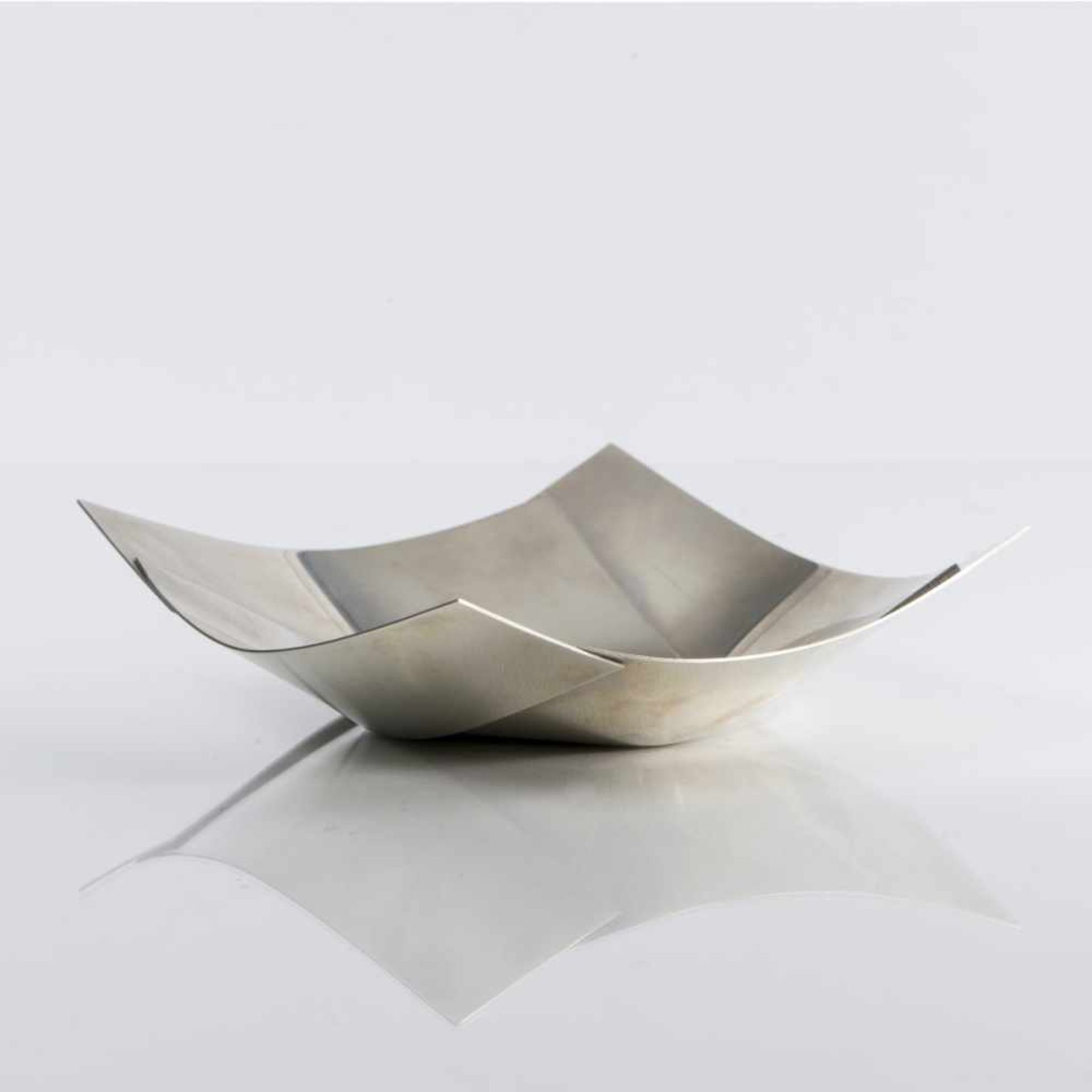 Bruno Munari, Small 'Maldive' bowl, 1960 Bruno Munari, Small 'Maldive' bowl, 1960, 15 x 15 cm. Model - Bild 3 aus 3