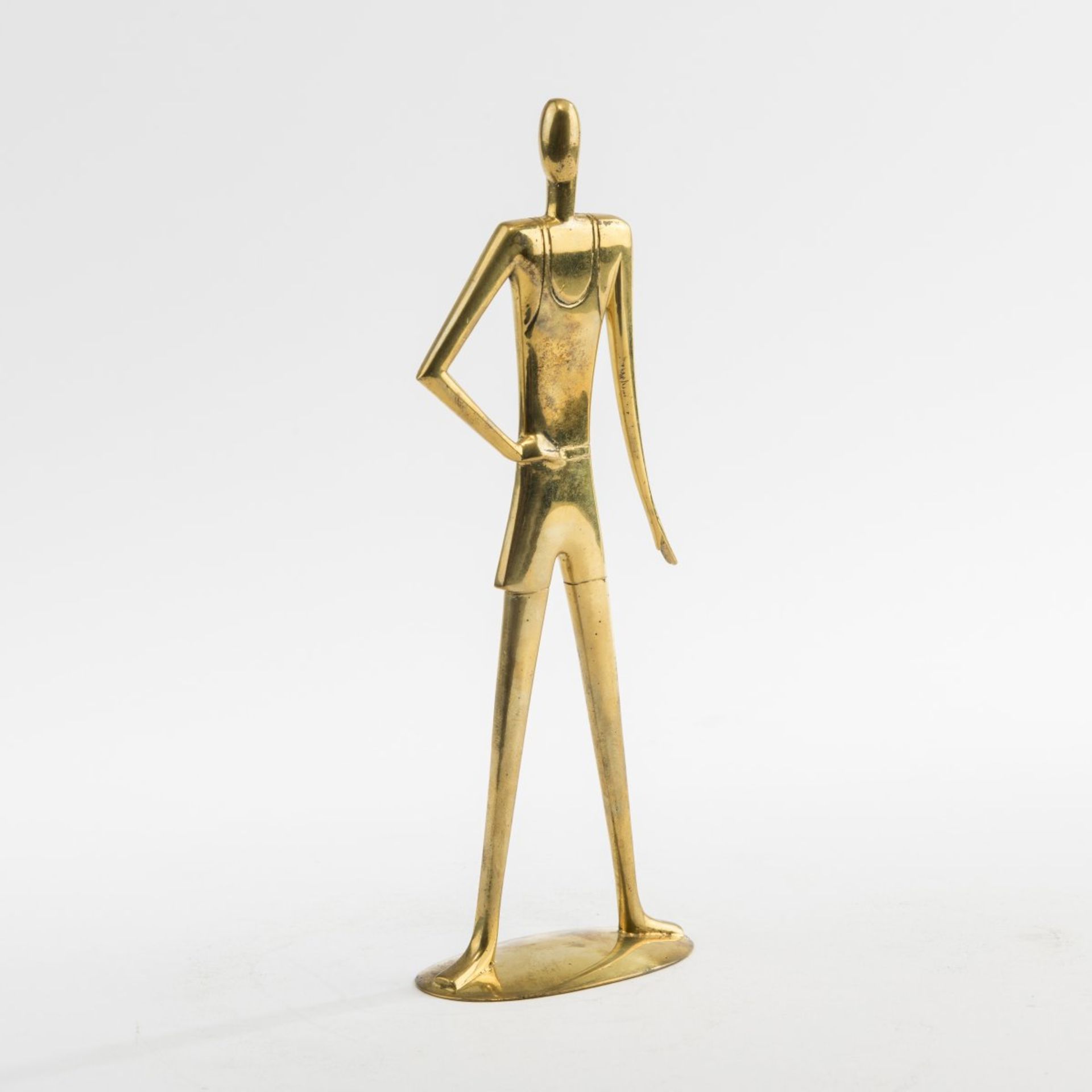 Hagenauer, Vienna, 'Sportsman', 1930s'Sportsman', 1930sH. 22 cm. Cast brass. Signed: wHw HAGENAUER - Bild 2 aus 5