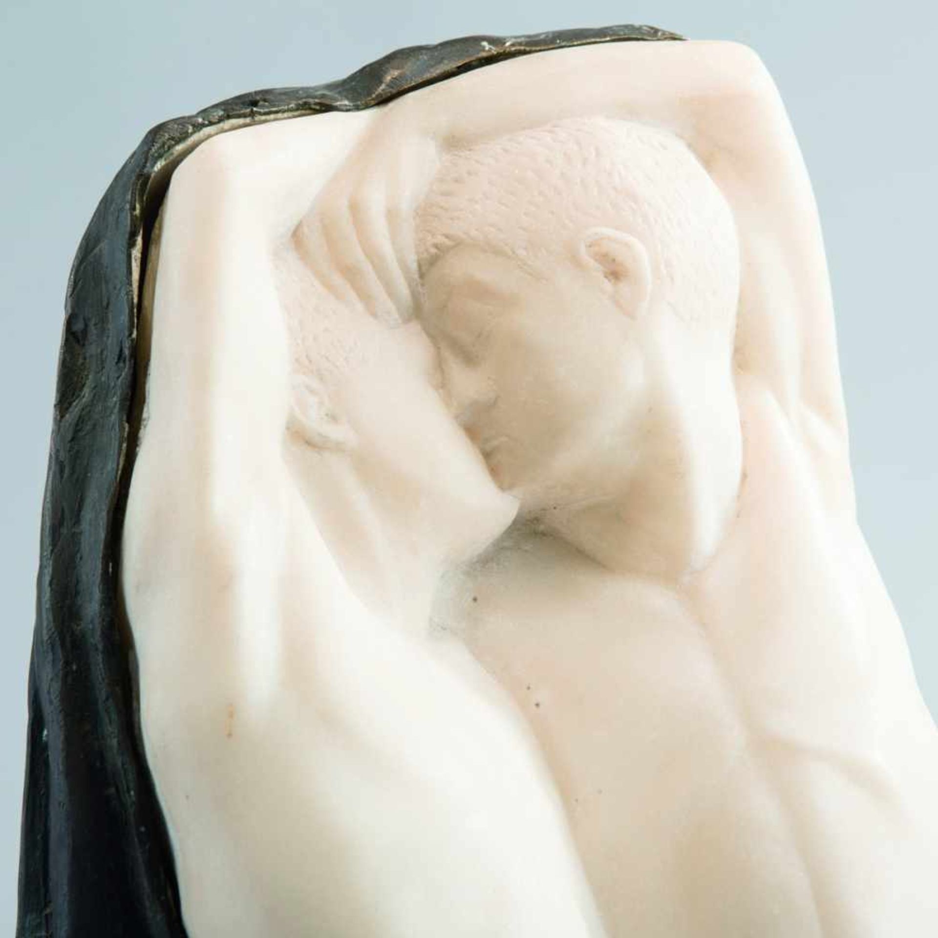 Georg Minne (attr.), Two boys, c.1900Two boys, c.1900H. 50 cm, 31 x 31 cm (total). Alabaster, - Bild 2 aus 6