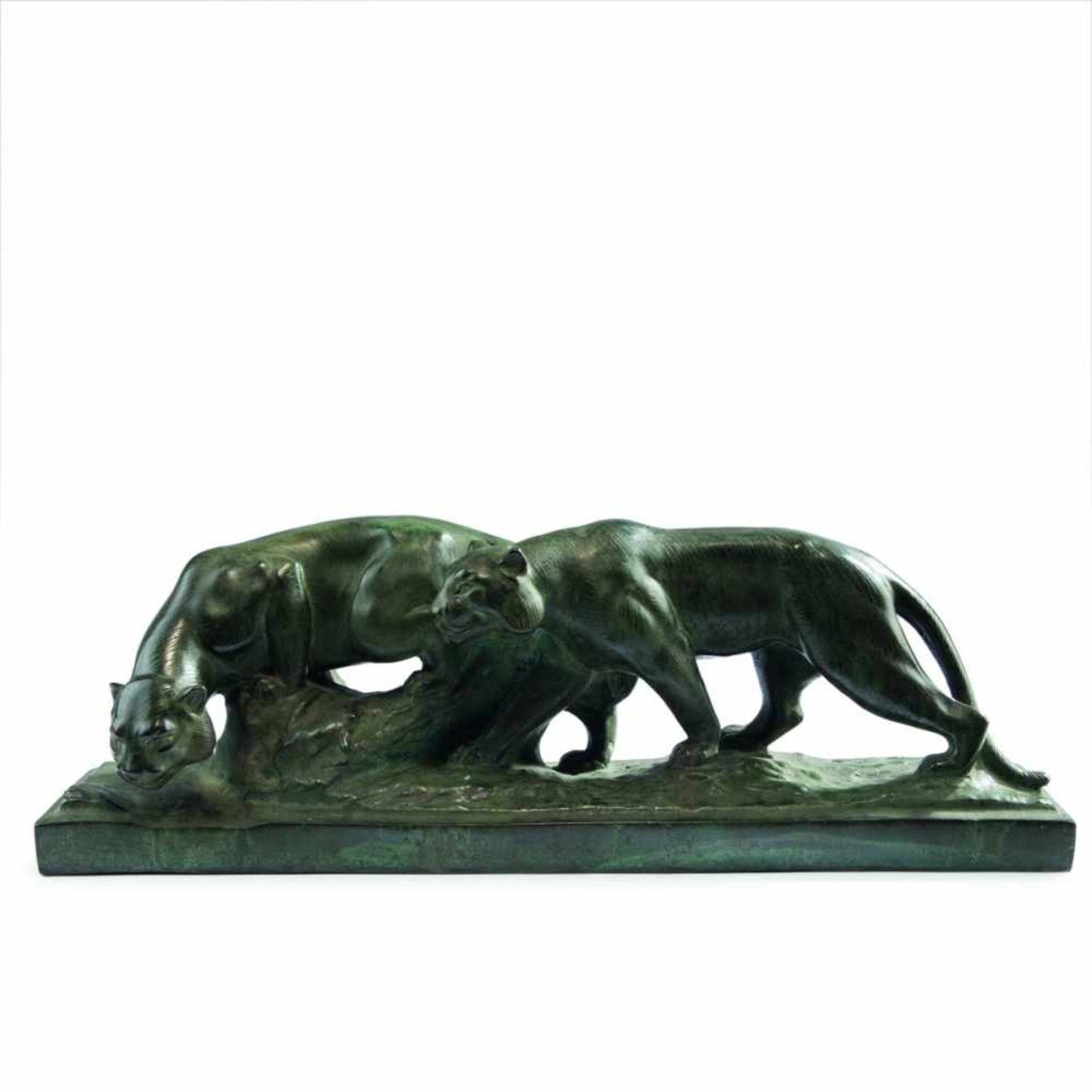 France, Lionesses, c. 1925Lionesses, c. 1925H. 20 cm, 57.5 x 13.7 cm. Bronze, patinated dark