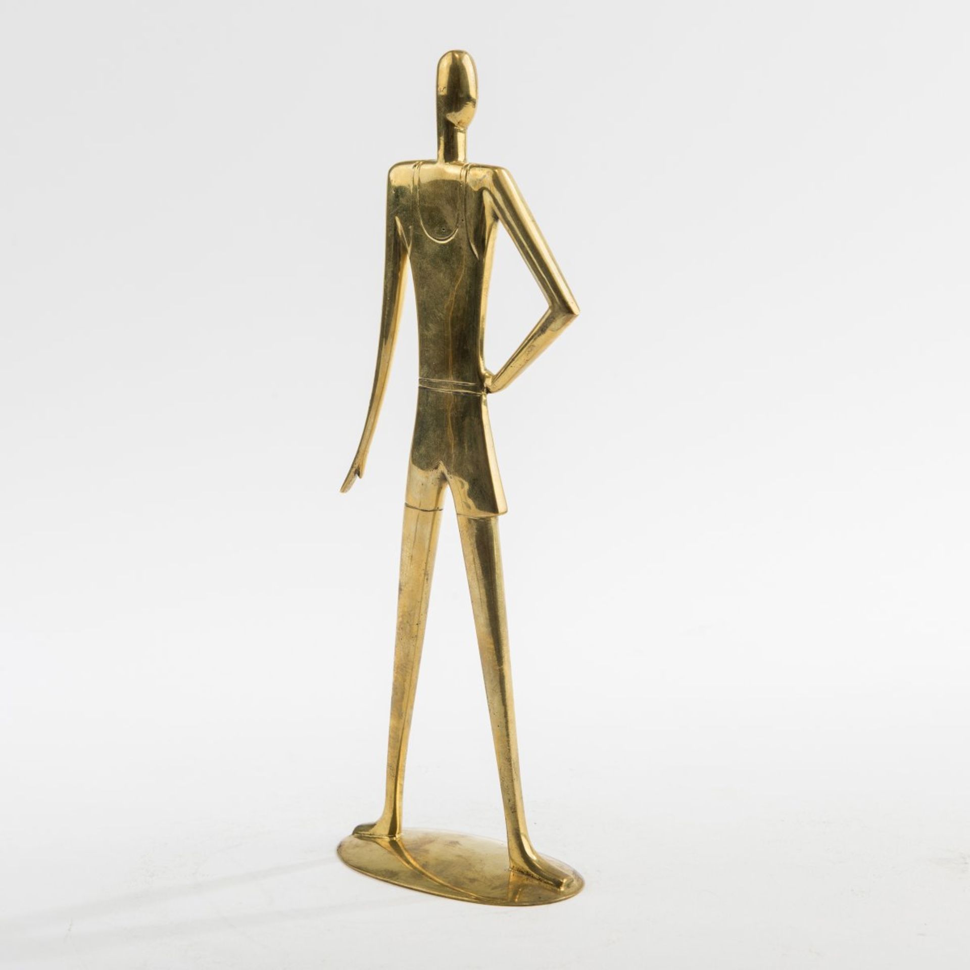 Hagenauer, Vienna, 'Sportsman', 1930s'Sportsman', 1930sH. 22 cm. Cast brass. Signed: wHw HAGENAUER - Bild 3 aus 5