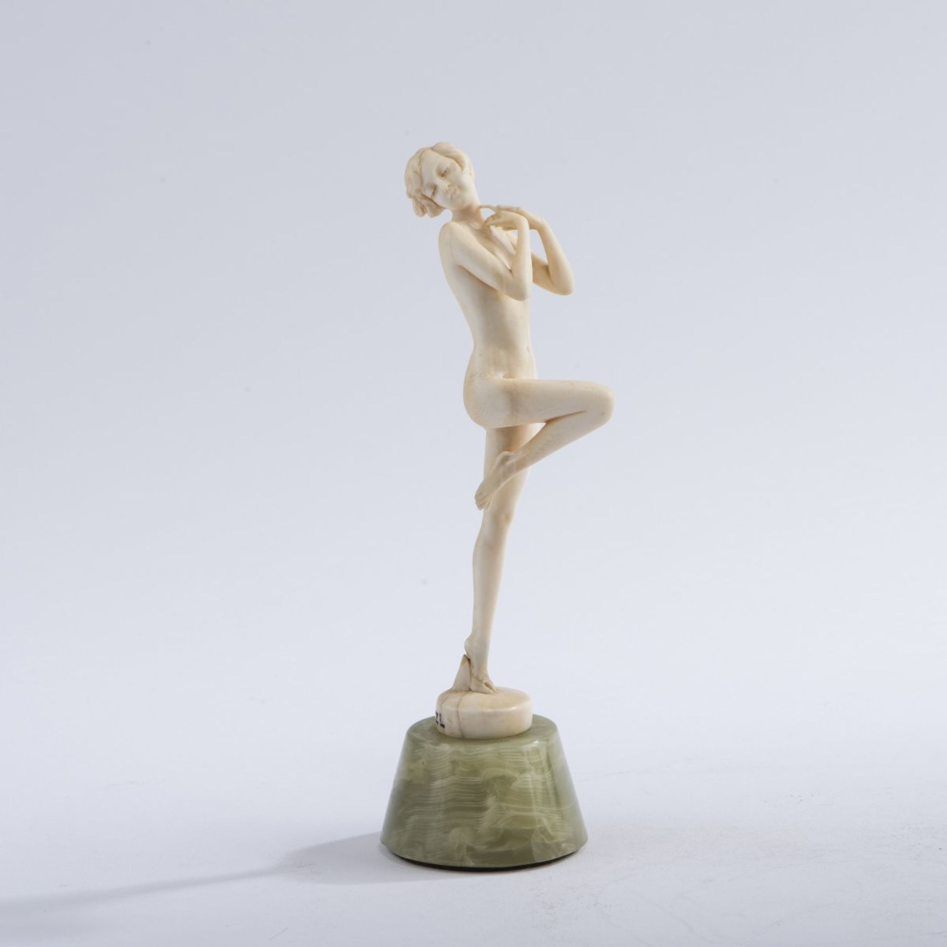 Josef Lorenzl, Unclothed Dancer, 1920sUnclothed Dancer, 1920sIn pose on one leg. H. 18.7 cm (with - Bild 2 aus 8