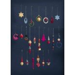 zurückgezogen / withdrawn---Bauhaus (surroundings of), Christmas tree decorations, c. 1929/30