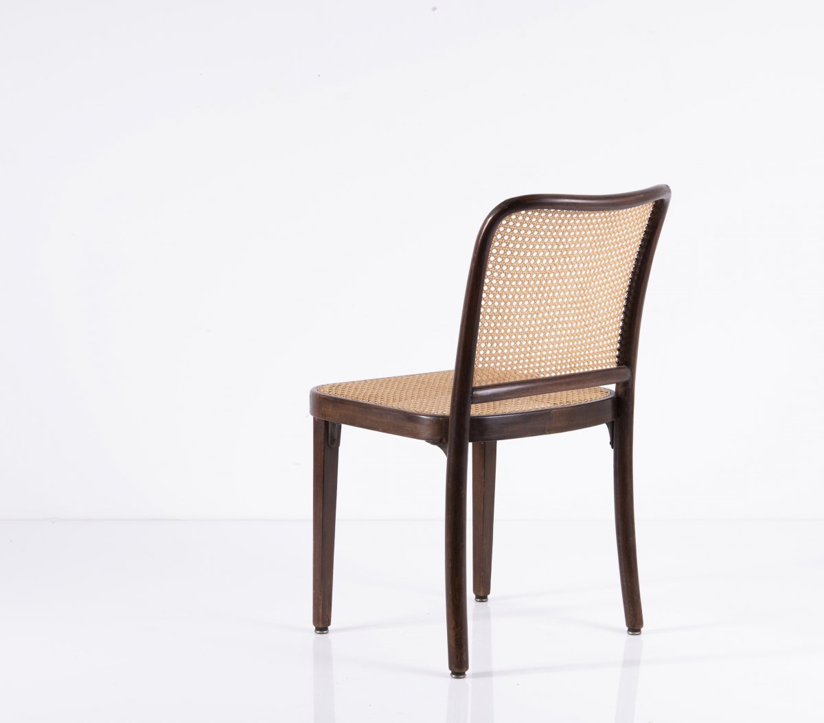 Josef Hoffmann, 'A 811' chair, 1930'A 811' chair, 1930H. 74,5 x 55 x 45,5 cm. Made by Thonet, - Image 7 of 11