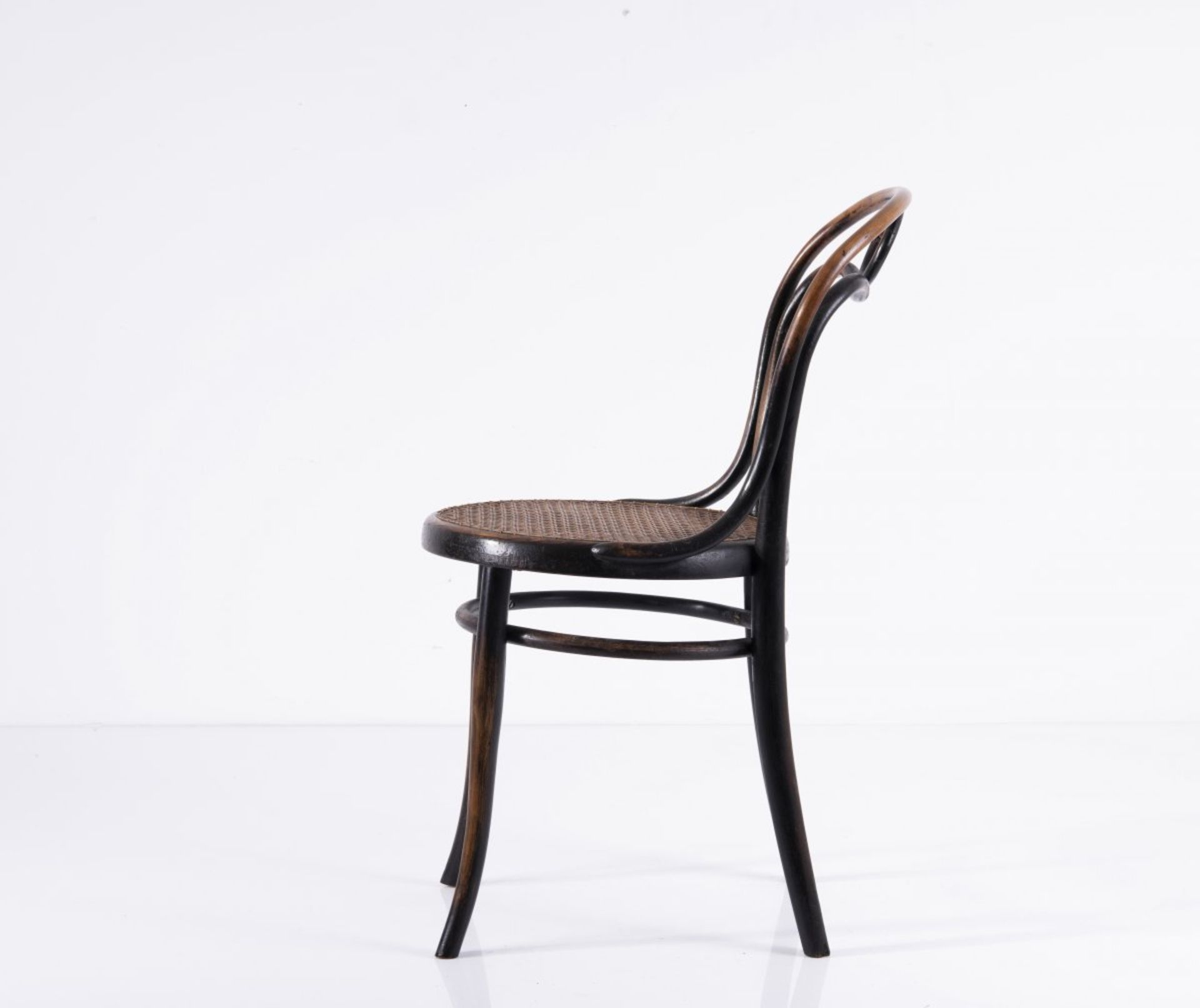 Michael Thonet, Chair '31', 1880Chair '31', 1880H. 84 x 55 x 44 cm. Made by Thonet, Vienna. Beech, - Bild 6 aus 11