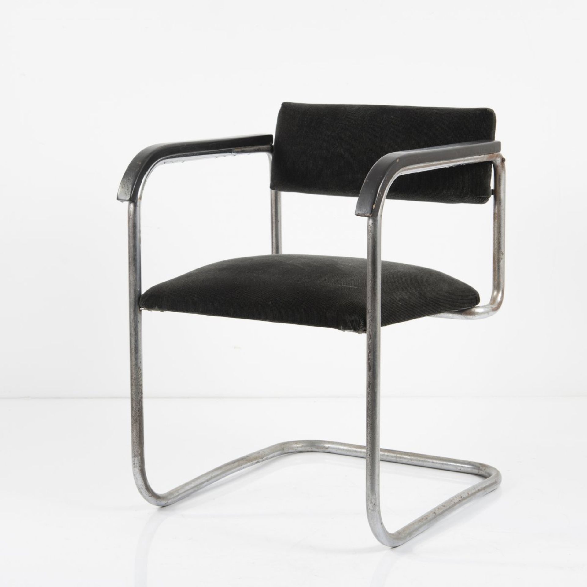 Erich Mendelsohn, Armchair 'SS 34', 1931Armchair 'SS 34', 1931H. 74 x 55.5 x 63.5 cm. Made by Desta, - Bild 3 aus 11