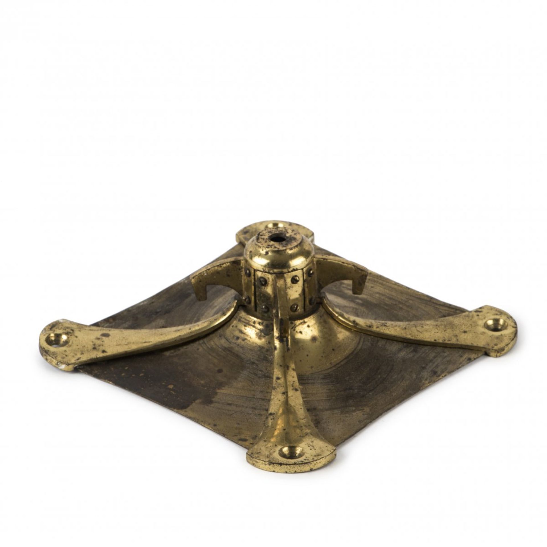 Henry van de Velde (attr.), Luster bracket, c. 1904Luster bracket, c. 1904H. 7 cm, 21 x 20.5 cm.