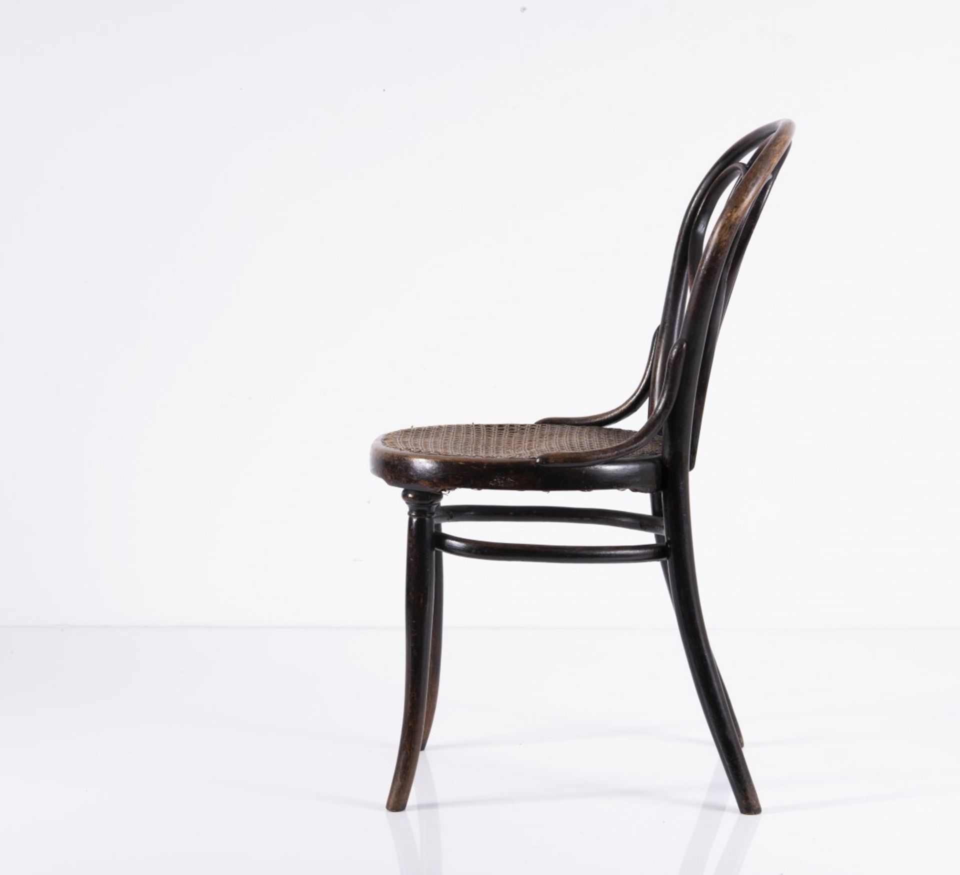 Michael Thonet, Chair '25', 1865Chair '25', 1865H. 89.5 x 57 x 43 cm. Made by Thonet, Vienna. Beech, - Bild 6 aus 11