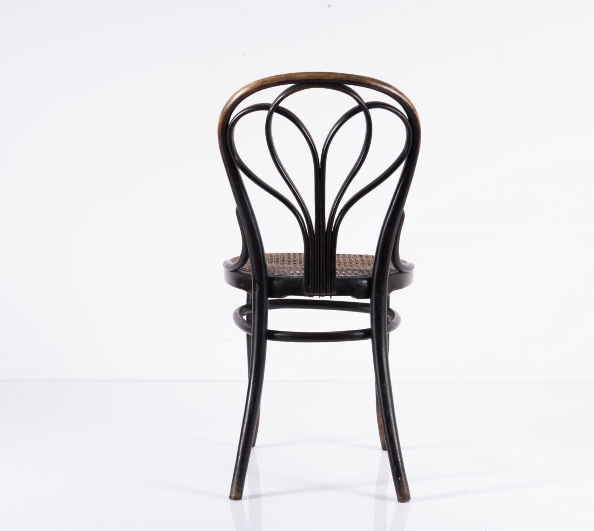 Michael Thonet, Chair '25', 1865Chair '25', 1865H. 89.5 x 57 x 43 cm. Made by Thonet, Vienna. Beech, - Bild 8 aus 11