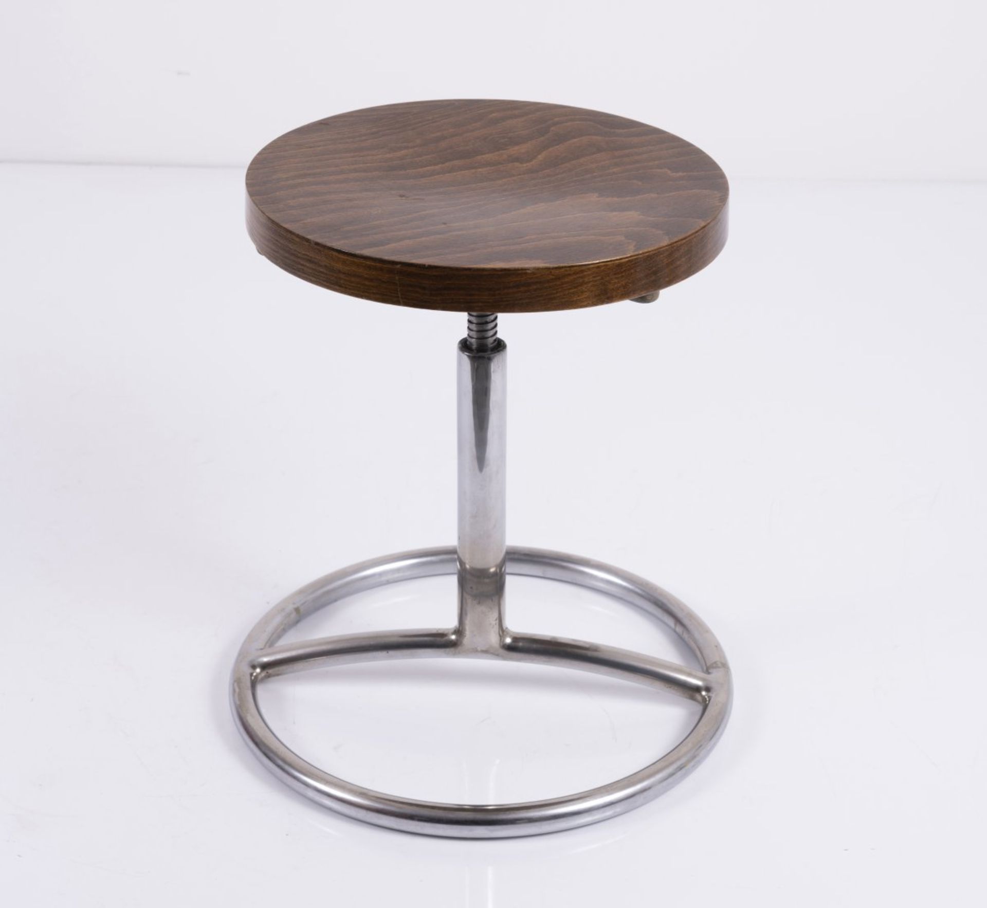 Marcel Breuer, Stool, 1931Stool, 1931H. 41-53 cm, D. 41 cm. Made by Desta, Berlin. Tubular metal, - Bild 4 aus 4