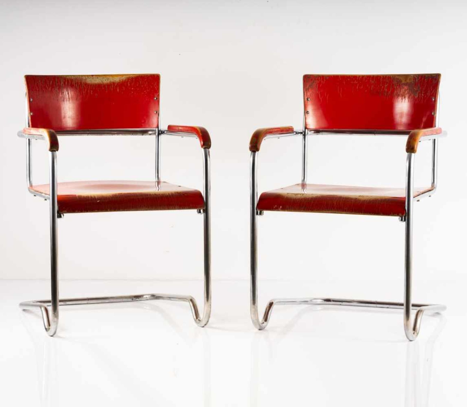 Ladislav Zak, Two armchairs, 1930sTwo armchairs, 1930sH. 87 x 57 x 63 cm, Ø 2-3.4 cm. Made by - Bild 2 aus 10