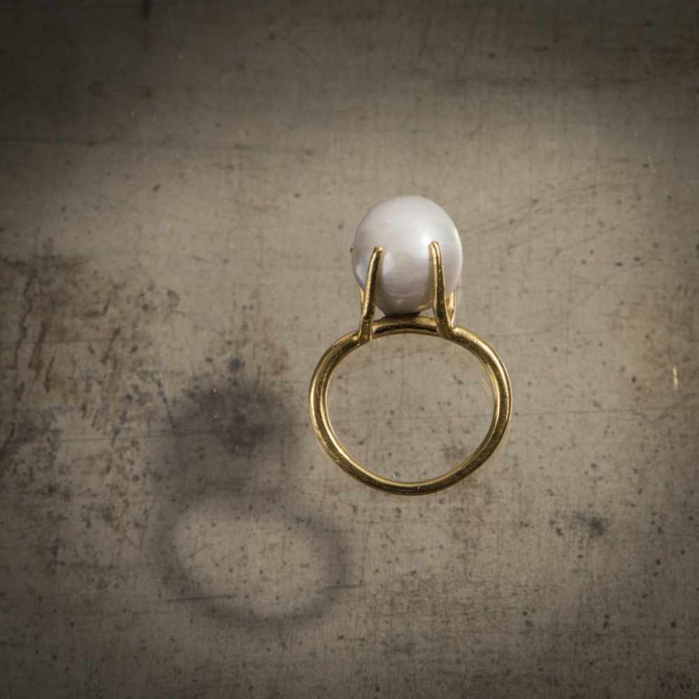 Hermann Jünger, Ring with Pearl, 1970sRing with Pearl, 1970sYellow gold, pearl. 6 grams. Inner - Image 3 of 3