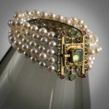 Hermann Jünger, Clasp with pearl bracelet, 1968Clasp with pearl bracelet, 1968Yellow gold, rubies,