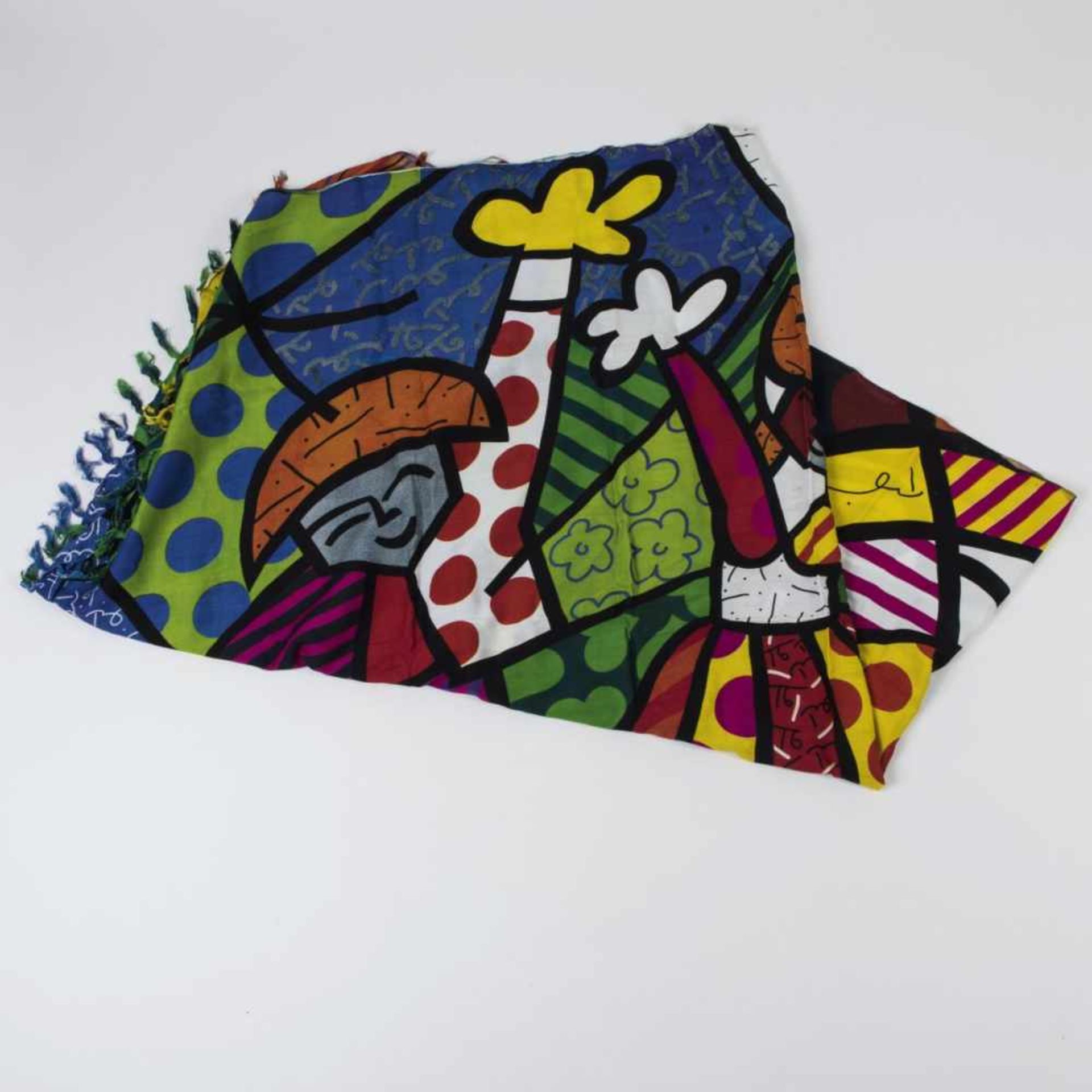 Romero Britto, Without Title (Foulard Baliblue by Britto TM), 2011Without Title (Foulard Baliblue by