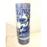 A blue & white tubular stickstand decorated with continuous scene of exotic birds and foliage framed