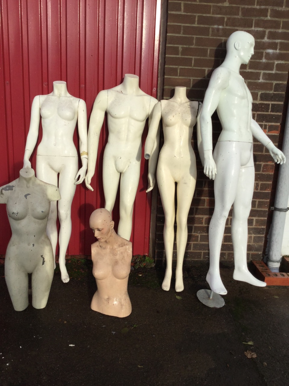 Manikin dummies, two boys and two girls - almost complete; and two other female models. (6)