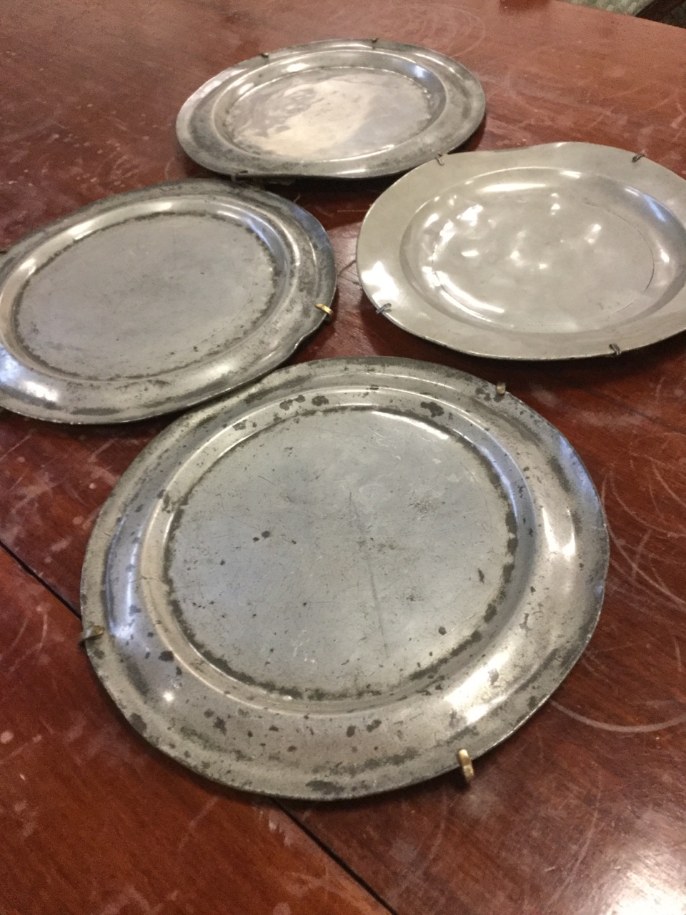 A set of three London hallmarked eighteenth century pewter plates; and another similar with London - Image 3 of 3