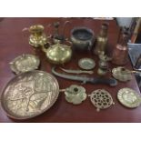 Miscellaneous brass & copper including a Victorian kettle, benares, ashtrays, two North African